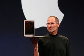 SteveJobsMacbookAir