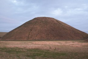 Silbury hill ,Knoll meaning